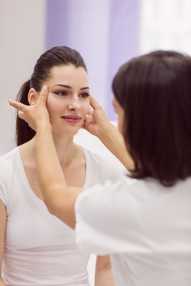 Video-assisted midface lift recovery